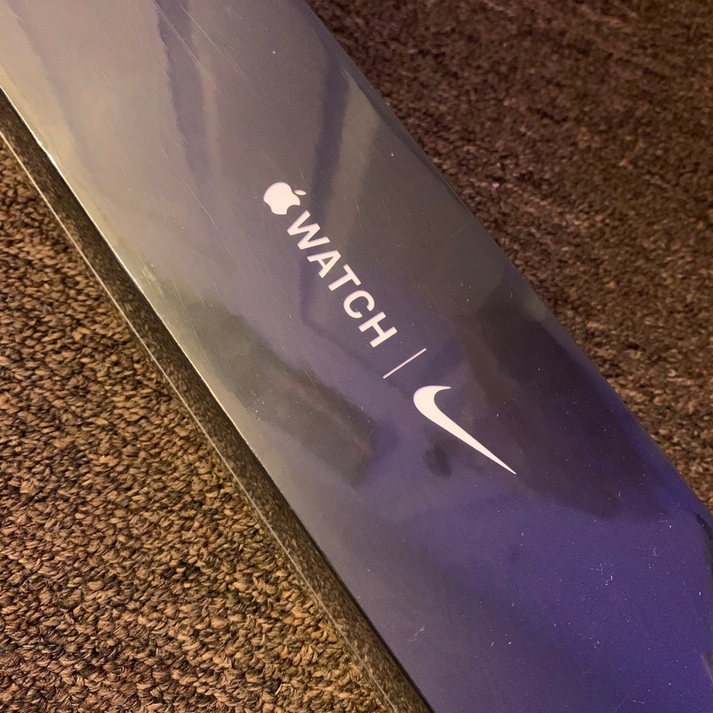 Nike Apple Watch series 5 GPS + cellular